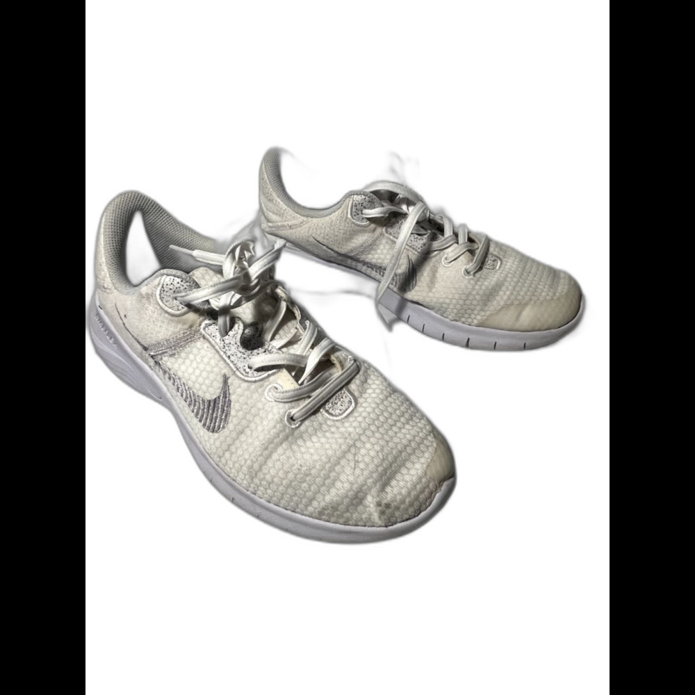 Size 8.5 - Nike Flex Experience Run 11 Next Nature White